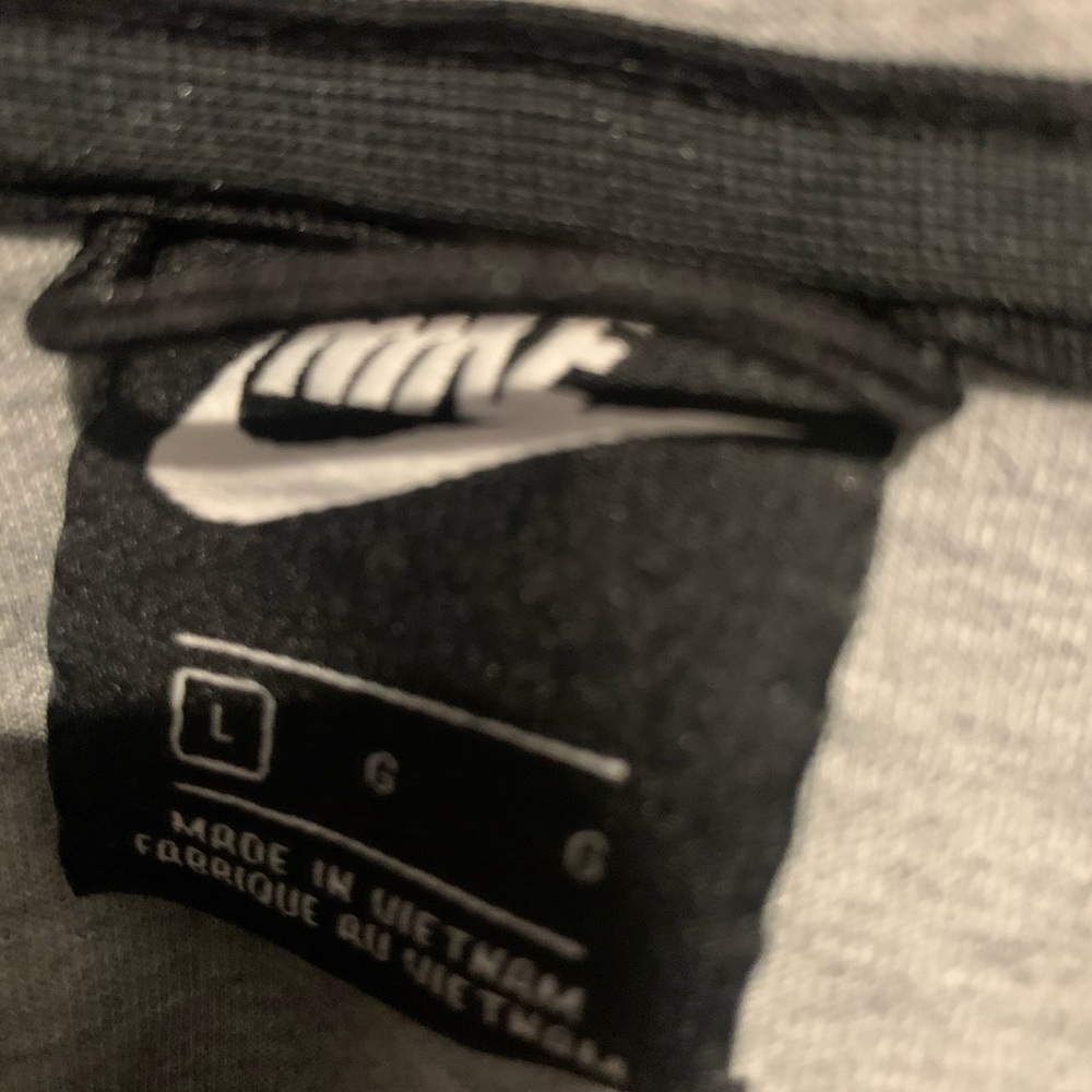 Nike Jacket - Picture 2 of 3
